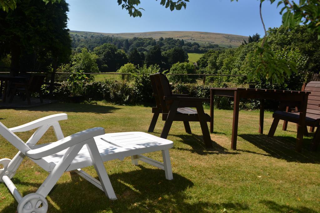 The Oxenham Arms Hotel Devon South Zeal Exteriér fotografie